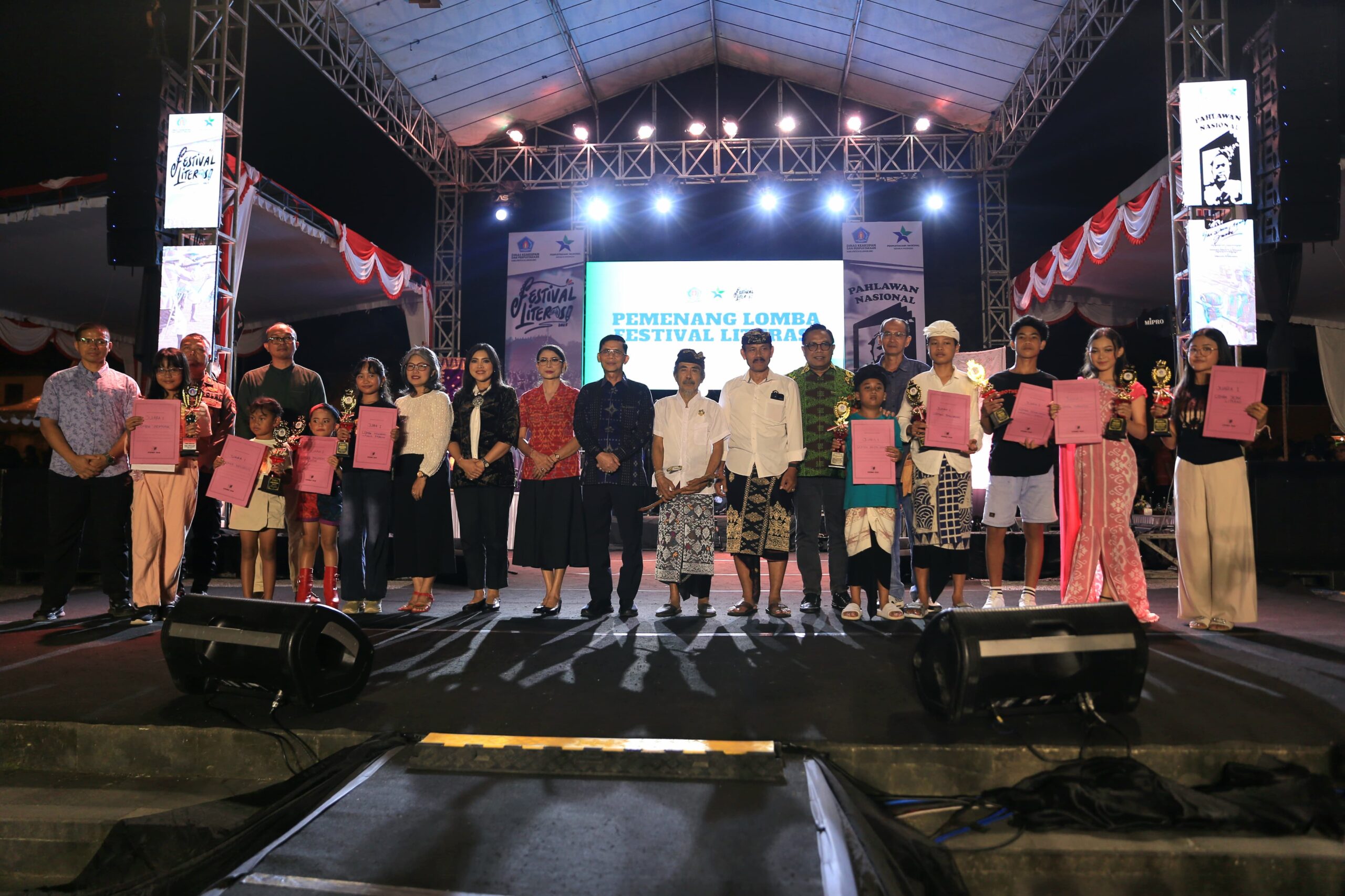 Sukses Digelar Selama Tiga Hari, Festival Literasi Akhirnya Ditutup Bupati Satria