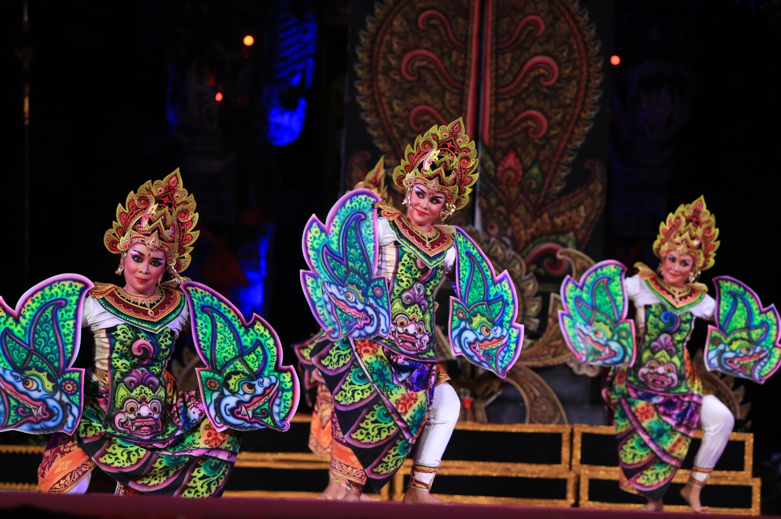 Sekaa Gong Kebyar Kanya Gita Kabupaten Klungkung Meriahkan Malam Pesta Kesenian Bali