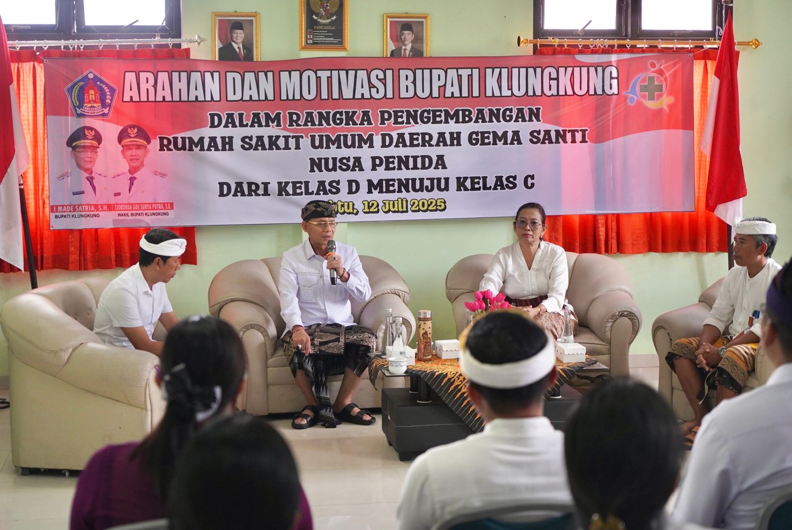 Bupati Satria Motivasi Pegawai dan Dokter di RSUD Gema Santi Nusa Penida