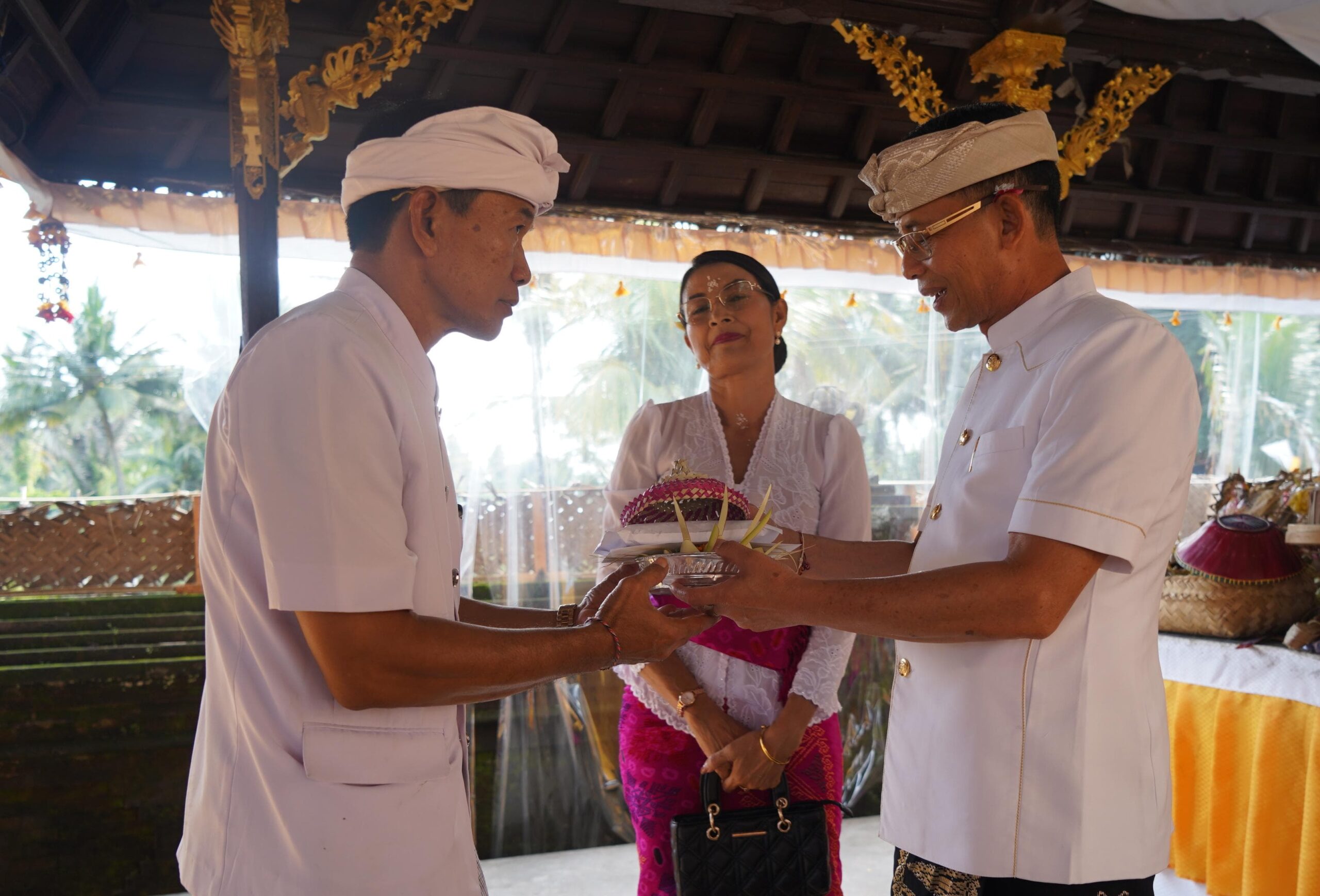 Upacara Karya d Pura Dalem Agung Baleran Desa Adat Sampalan