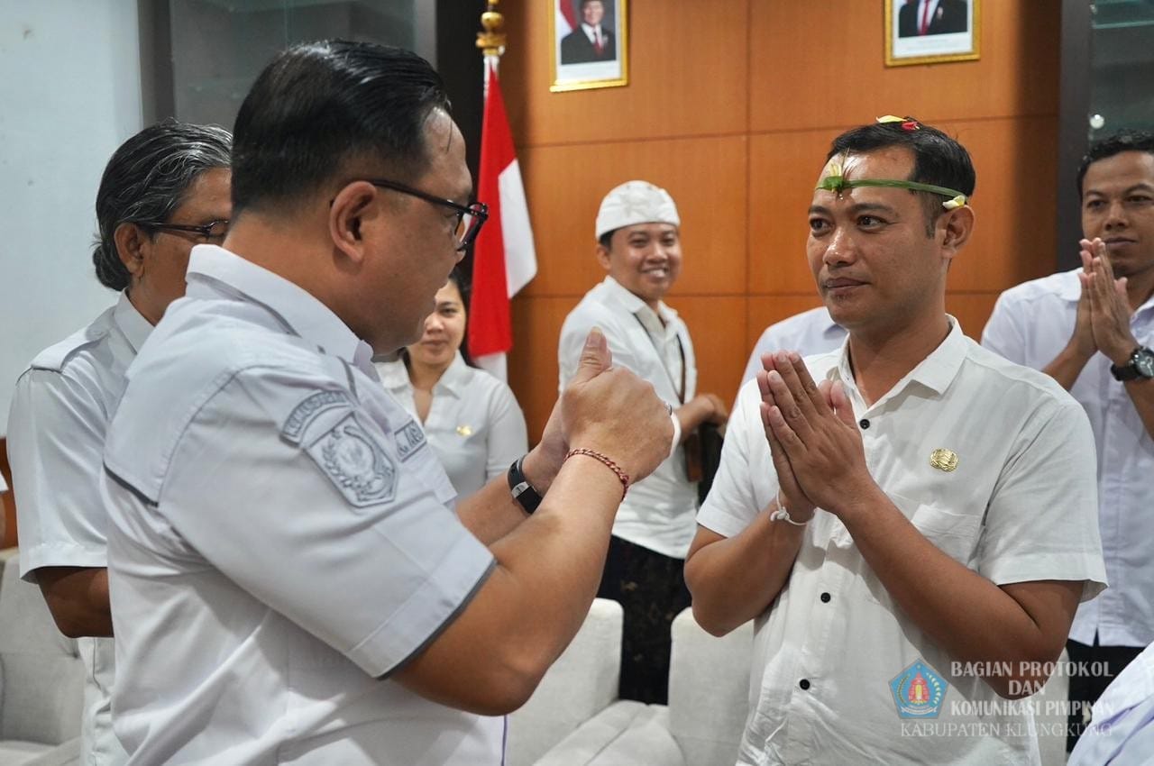 Lantik Pejabat Fungsional, Sekda Agung Lesmana Tekankan Peningkatan Disiplin dan Semangat Kebersamaan