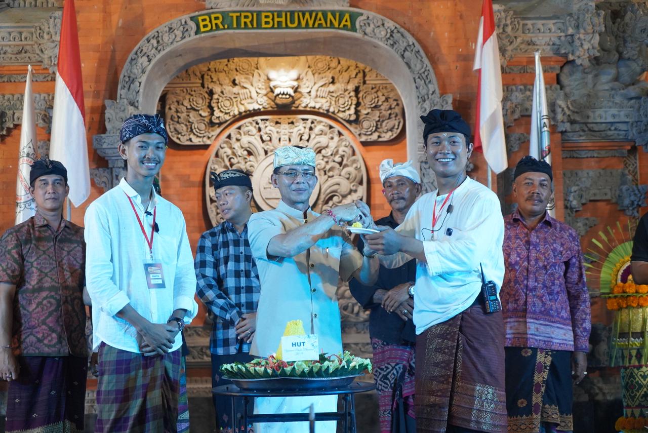 Bupati Satria Minta Yowana Komit Perkuat Pelestarian Adat Budaya Bali