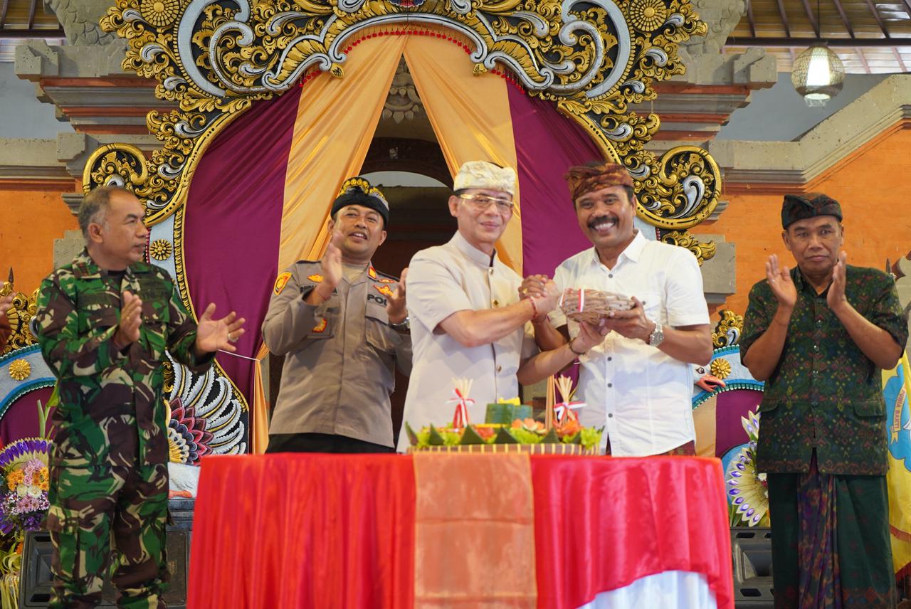 Puncak HUT Spesabra ke 52 Bupati Satria Ingatkan Anak Jangan Habiskan Waktu untuk Main Gadget