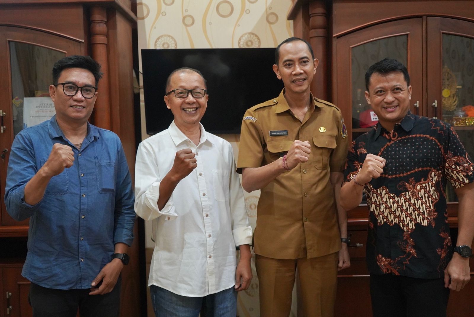 Wakil Bupati Klungkung, Tjokorda Gde Surya Putra menerima audiensi PT Bank Maybank Indonesia