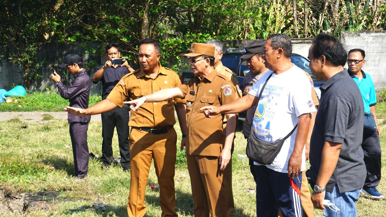 Bupati Satria Tugaskan Dinas PUPRPKP Buatkan Sodetan Aliran Sungai Tukad Bubuh