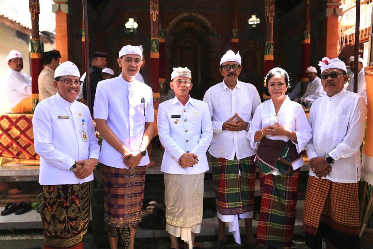 Bupati Satria Berharap Sulinggih Dapat Menjalankan Swedharma Dengan Tulus Ikhlas