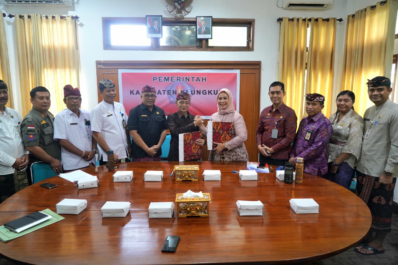 Pemkab Klungkung Jalin Kerjasama Dengan Kanwil Kemenkum Bali