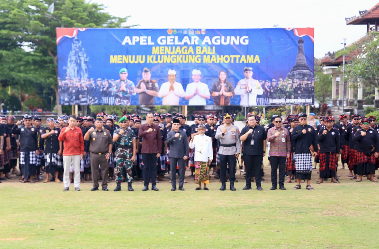 Pimpin Apel Akbar, Bupati Satria Gelorakan Semangat Dharmaning Kesatria Mahottama