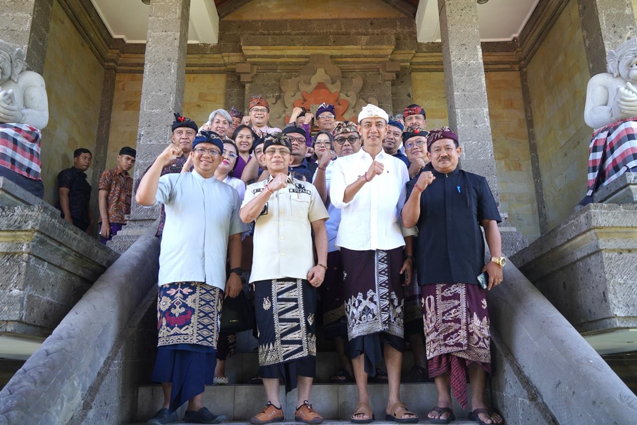Bupati Satria Sambut Baik Rencana Masterplan Penyusunan Pembangunan Berbasis Konservasi di Kepulauan Nusa Penida