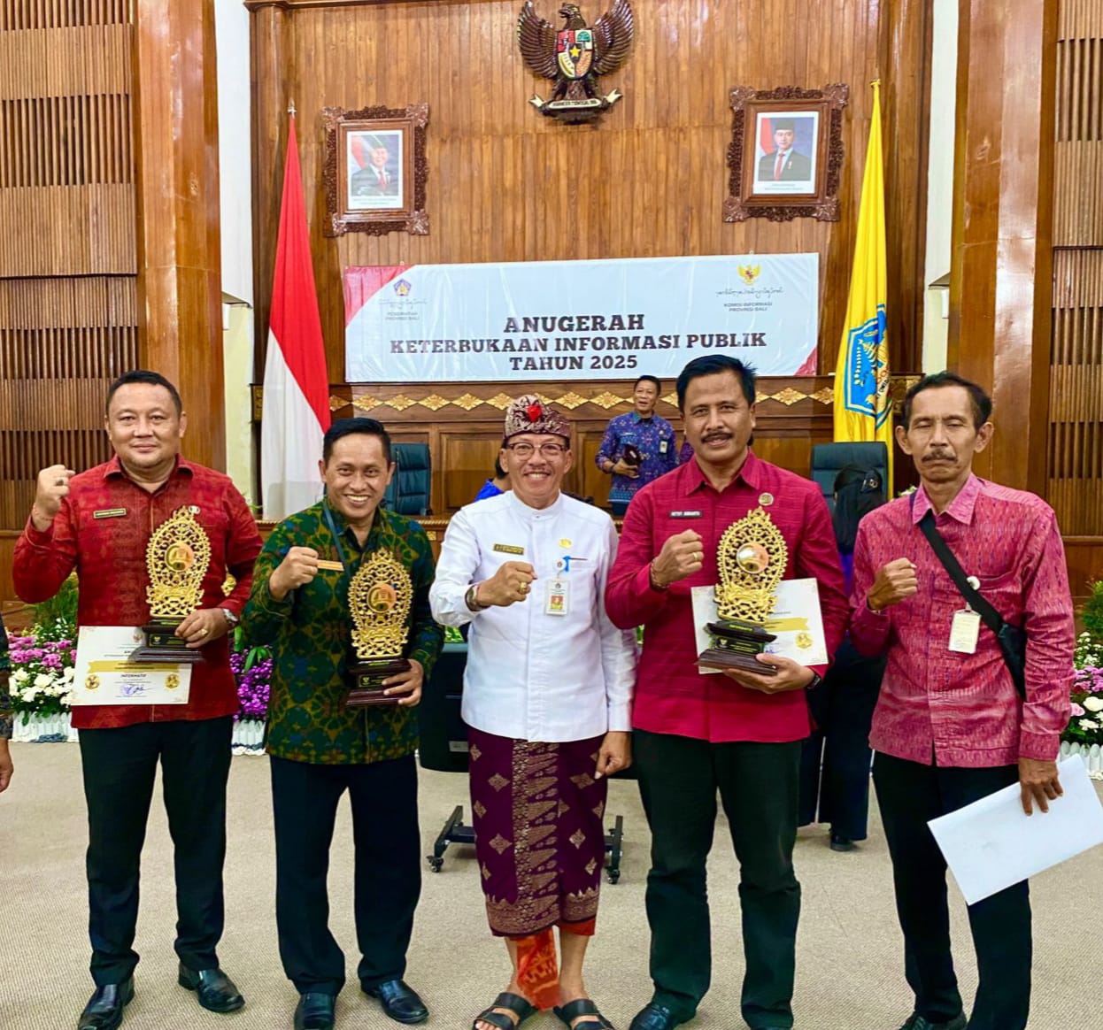 Tiga OPD Klungkung Sabet Penghargaan Informatif dari Komisi Informasi Provinsi Bali