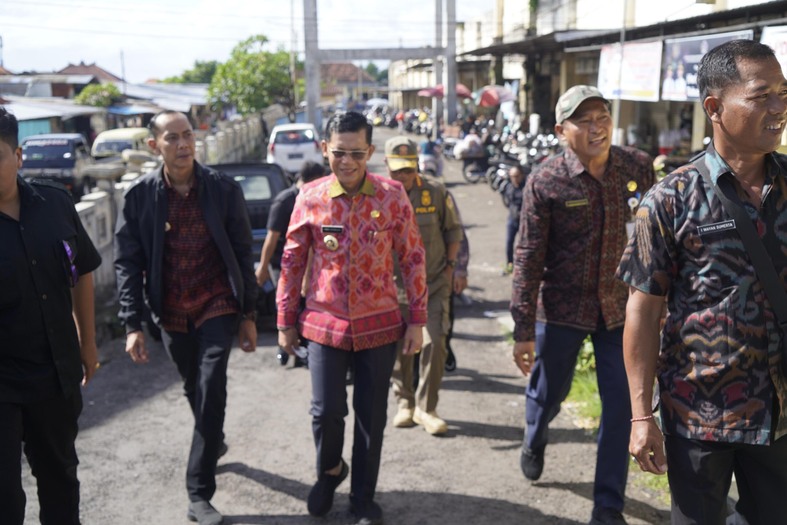 Percantik Wajah Pasar Umum Galiran, Bupati Satria Tertibkan Pedagang Bermobil