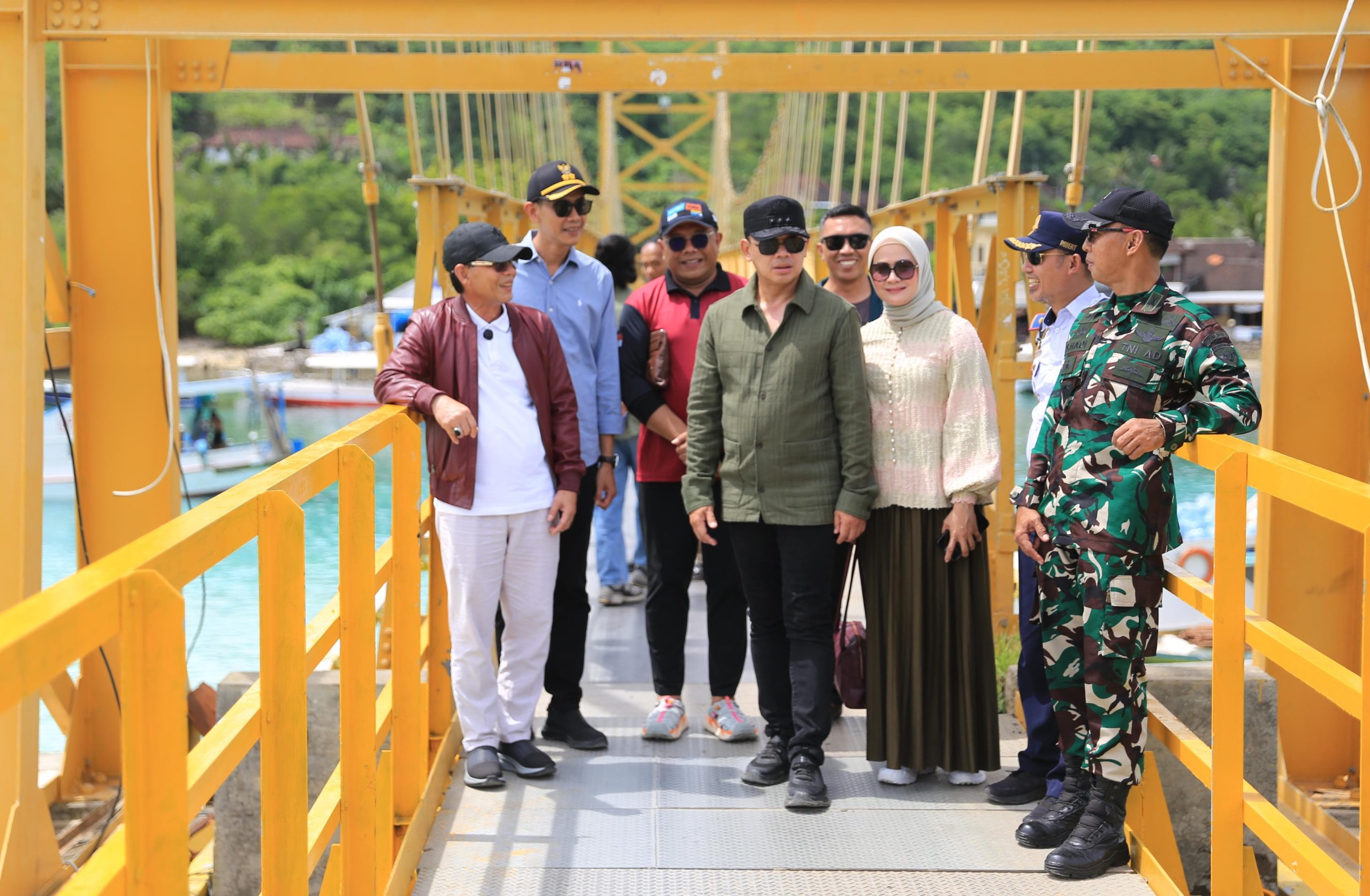 Wamendagri Bima Arya Kunjungi Nusa Penida, Dorong Percepatan Infrastruktur dan Konsep Green Island Nusa Penida