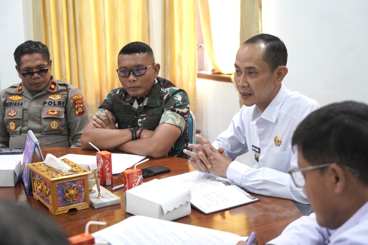 Jelang Hari Raya Nyepi dan Idul Fitri, Wabup Tjok Surya Ajak Masyarakat Perkuat Sikap Toleransi Antar Umat