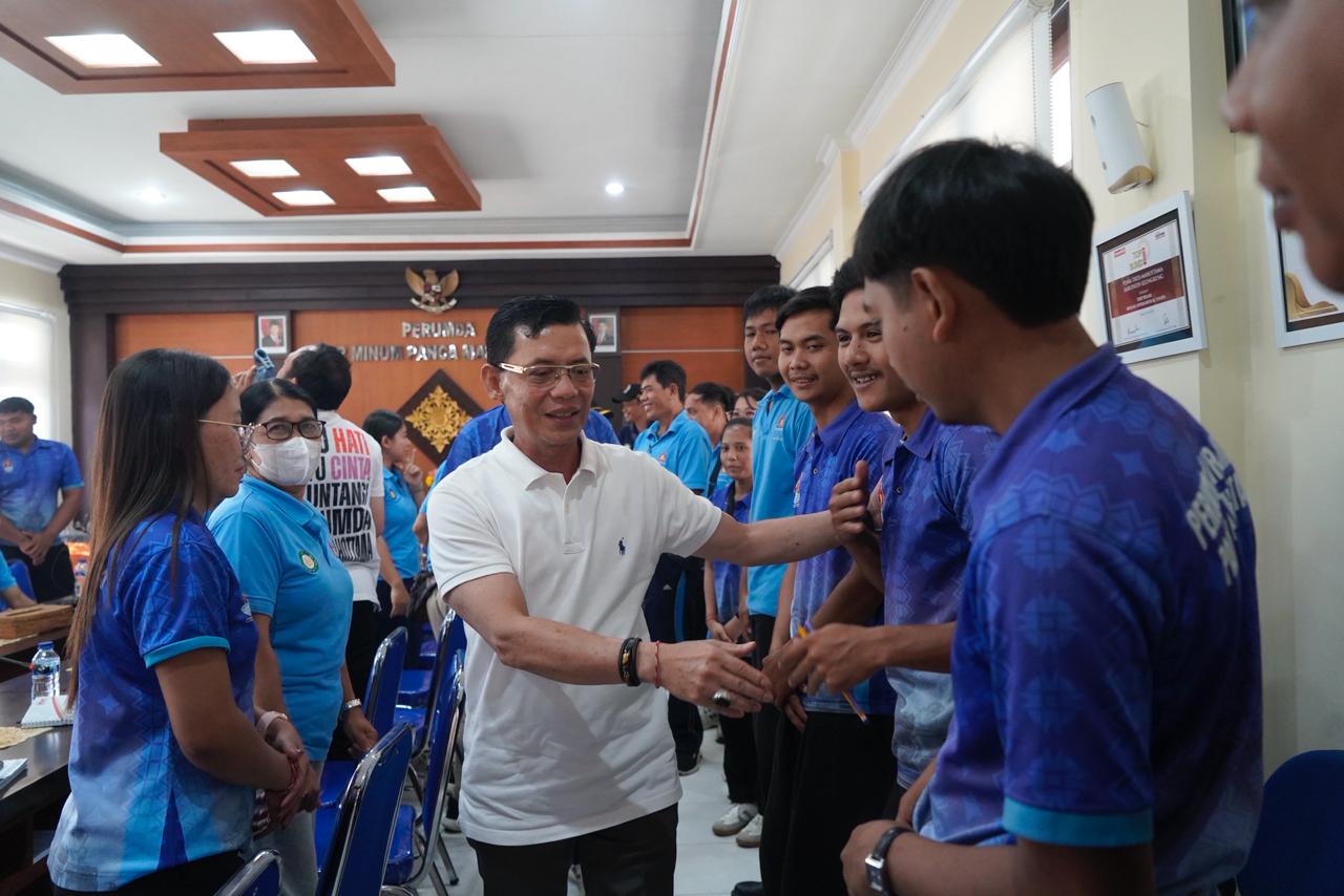 Tingkatkan Kualitas Layanan Publik, Bupati Satria Motivasi Kinerja Pegawai PDAM